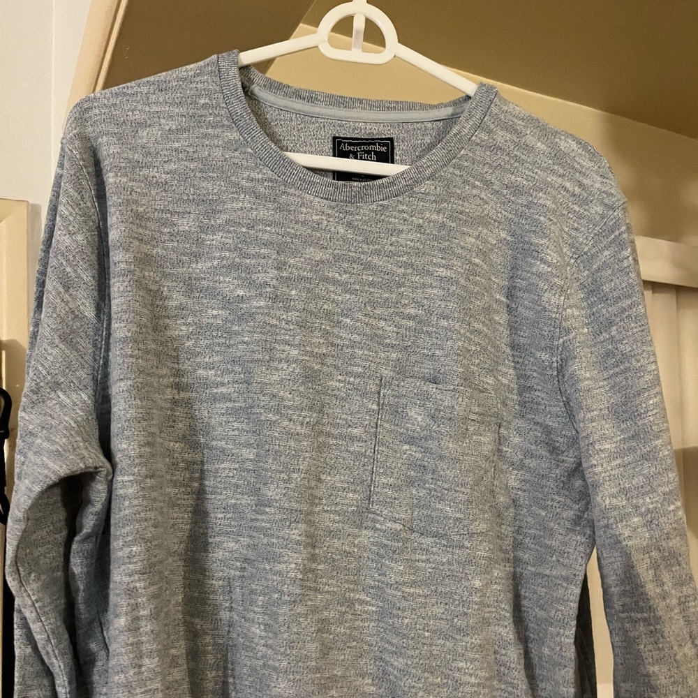 Abercrombie & Fitch pullover!